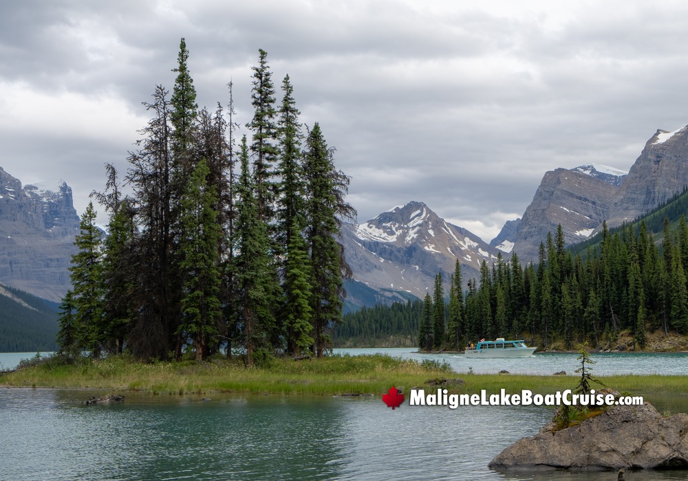 Maligne Boat Cruise Initially Leaving