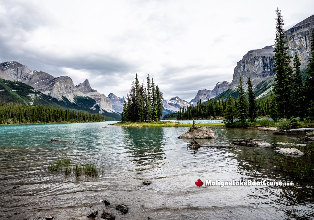 Maligne Lake's Beautiful Spirit Island